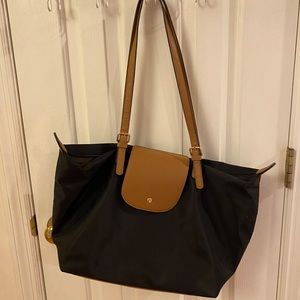 Zipper tote.. size in photo.knockoff-Belk of a Longchamps- Kate Middleton uses